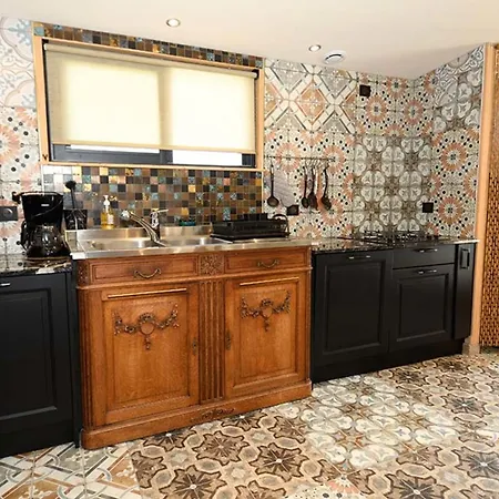Holiday home The Workshop - Atypical Loft Private Swimming Pool & Garden 3 Stars